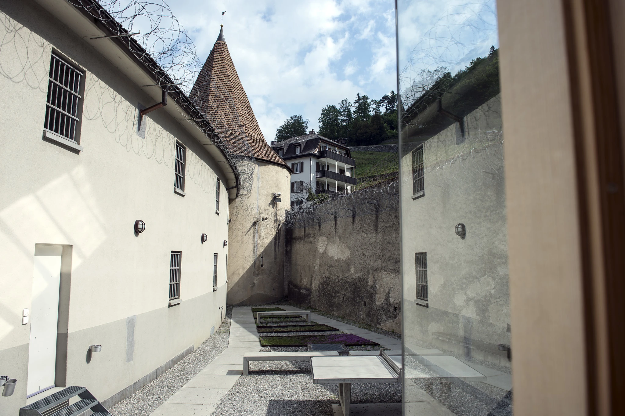 Der kleinere Innenhof steht den weiblichen Sträflingen für die tägliche Stunde unter freiem Himmel zur Verfügung.